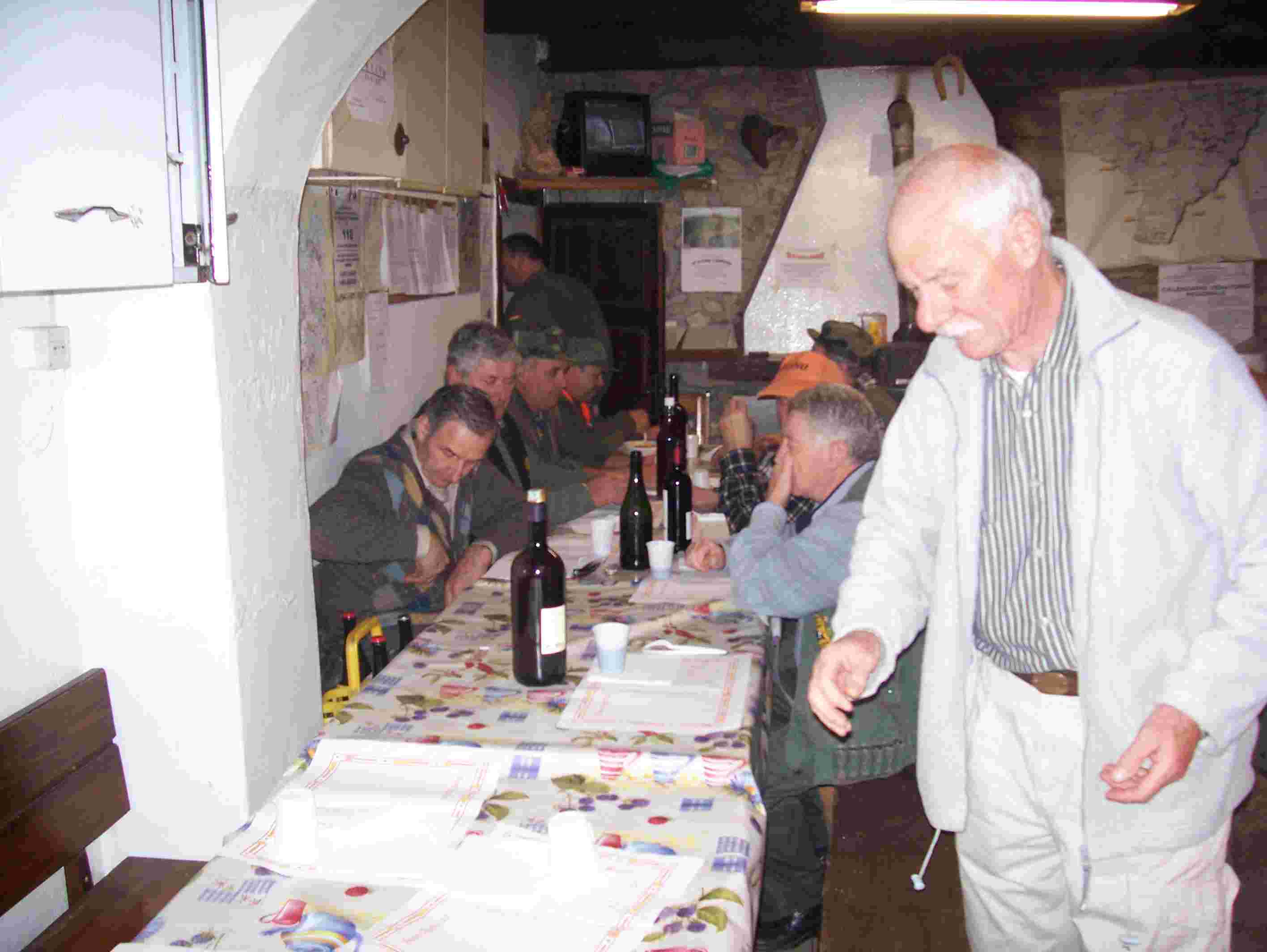  Image name: 109 Caccia.JPG 
 width: 2832 pixel 
 height: 2128 pixel 
 Size: 136487 bytes 
 Click to enlarge 